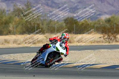 media/Jan-09-2022-SoCal Trackdays (Sun) [[2b1fec8404]]/Turn 6 (1035am)/